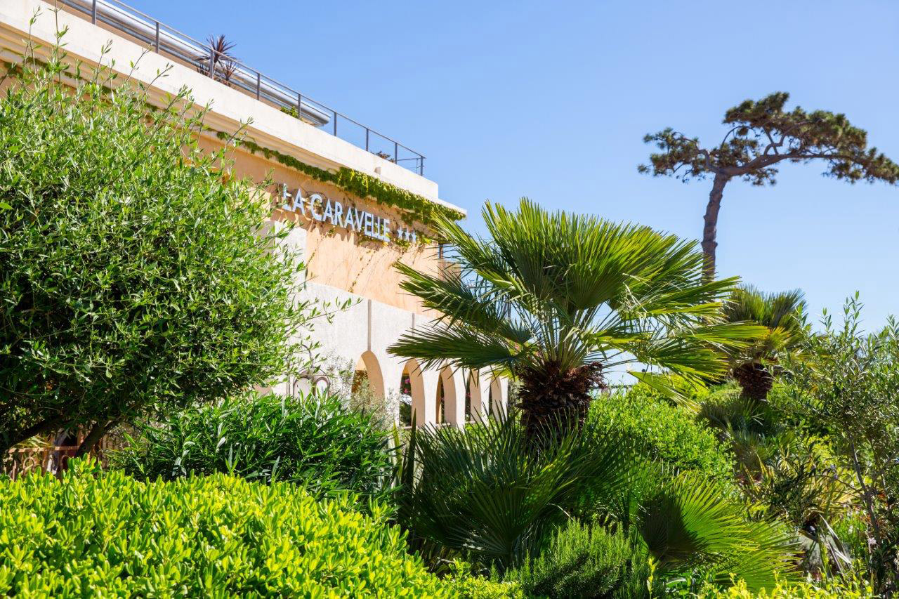 La façade de l'hotel