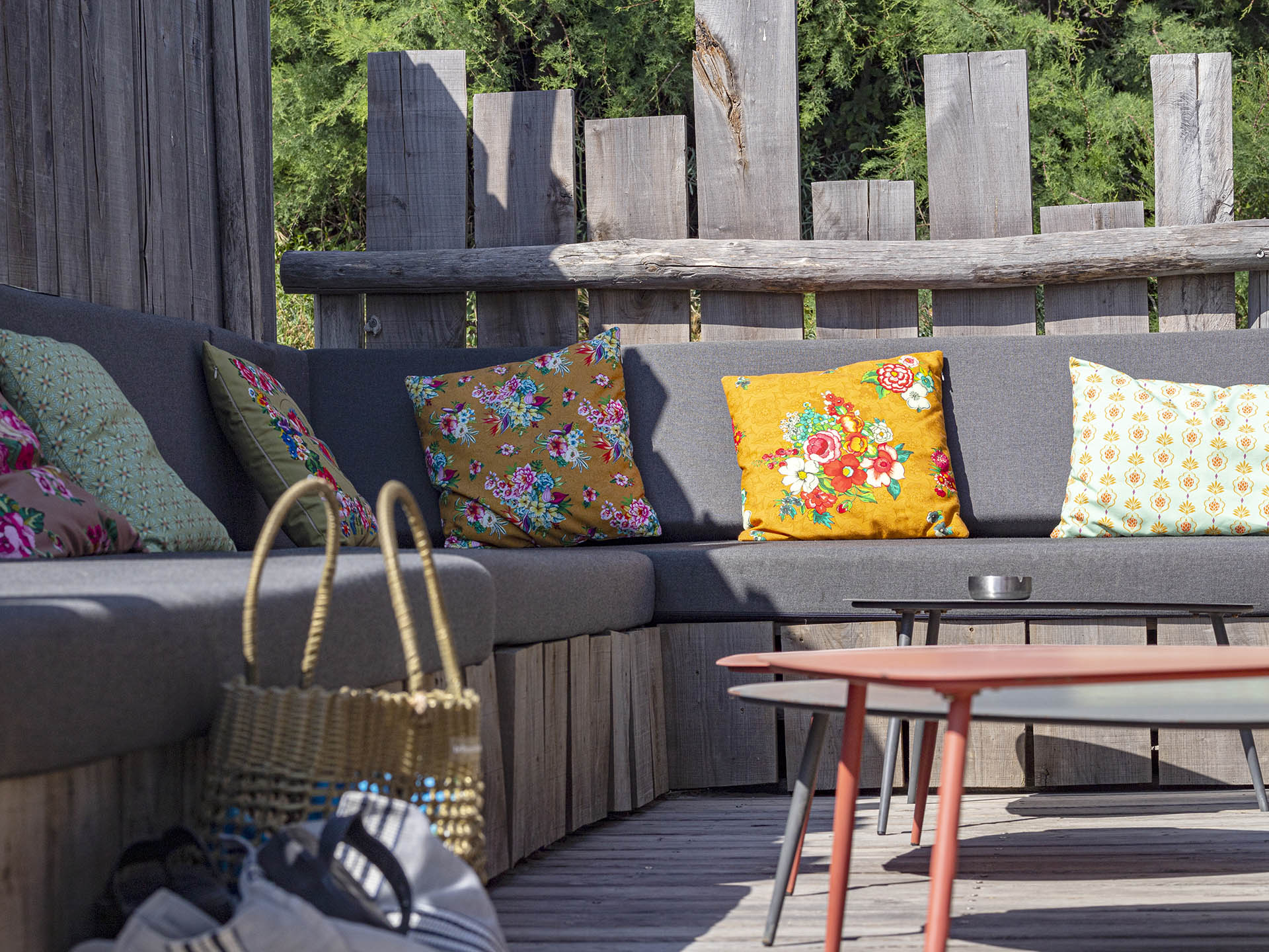 la baie de Calvi vue de la paillote avec la citadele en fond
